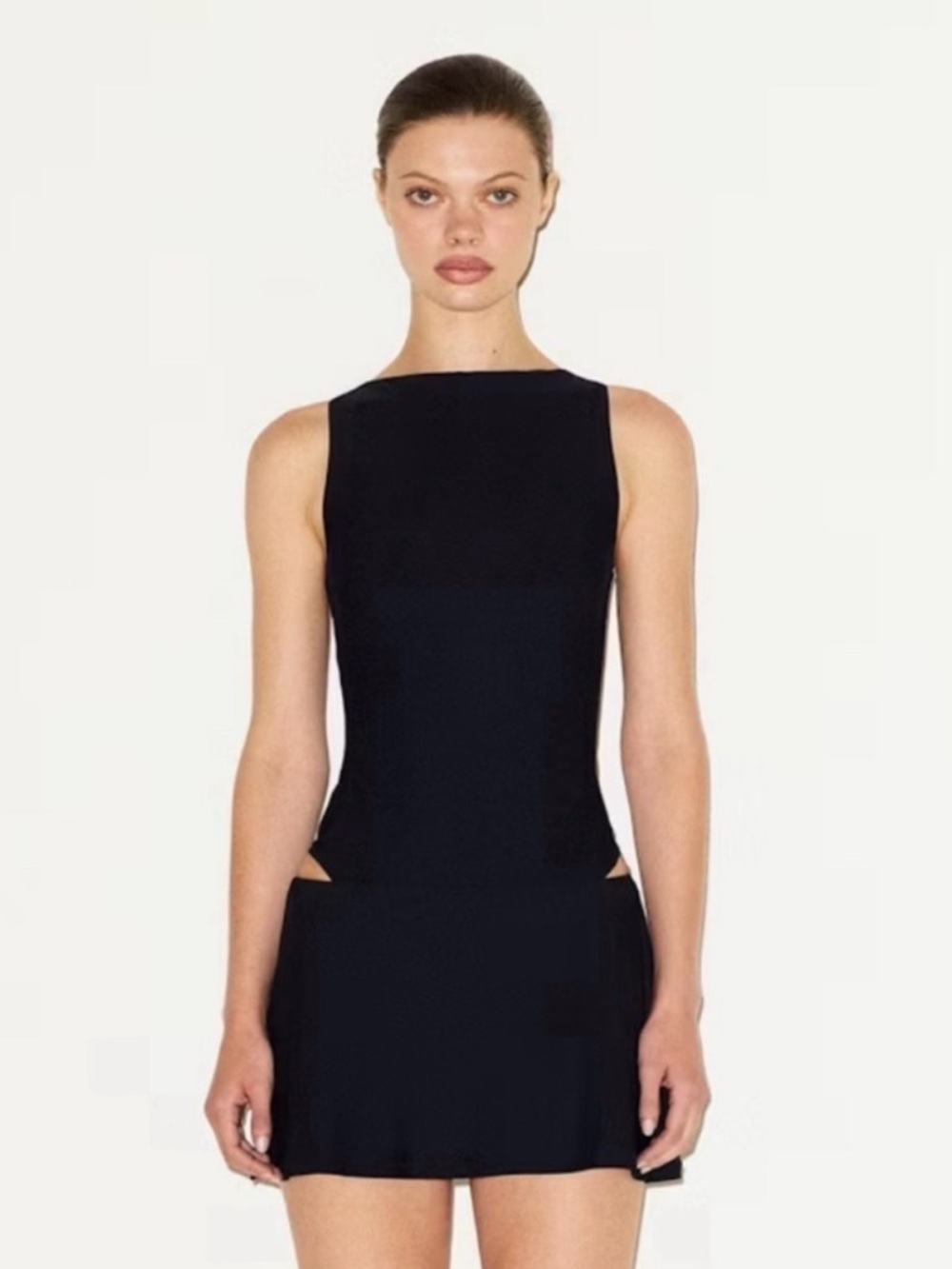 Skims Cling Matte Boatneck Bodysuit Size Medium in Obsidian